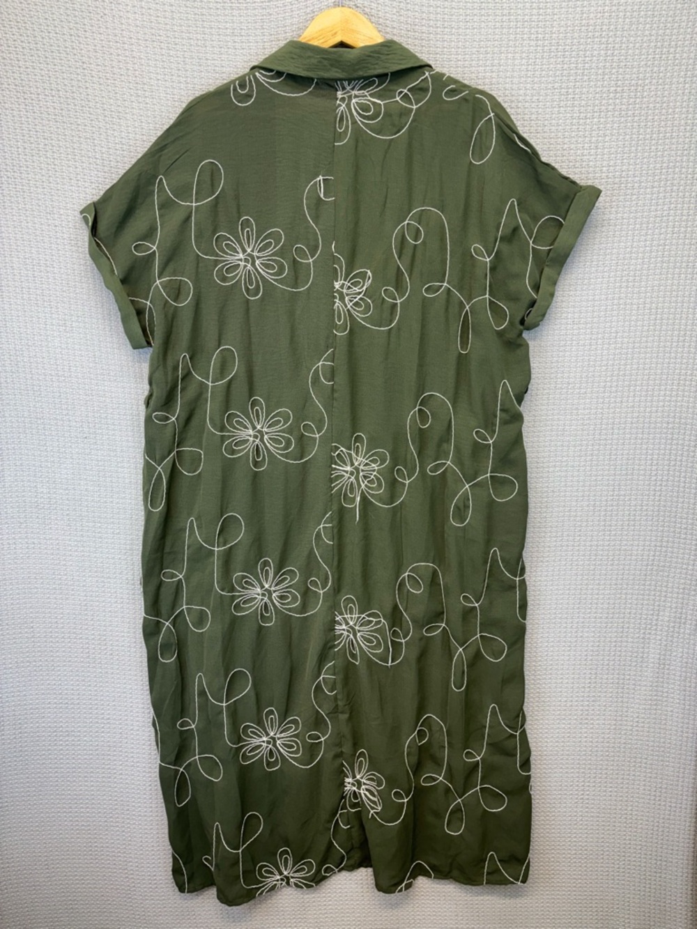 Anthropologie Kindred Maxi Shirt Dress 2X Embroidery Smocked Green Floral - Picture 6 of 9